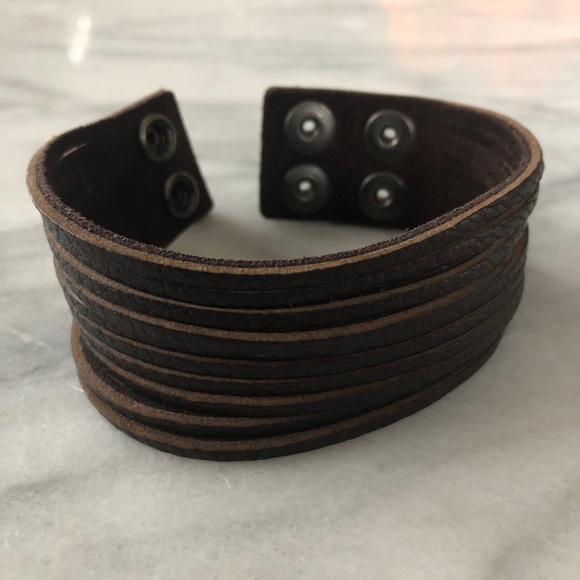 Calvin Klein Leather Bracelet - Picture 1 of 3